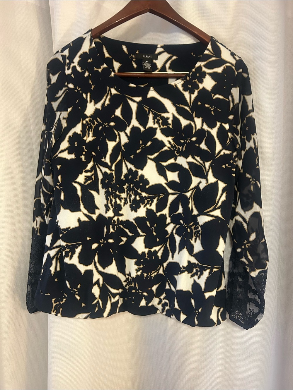 Alfani Navy and White Floral Lace-Sleeve Top